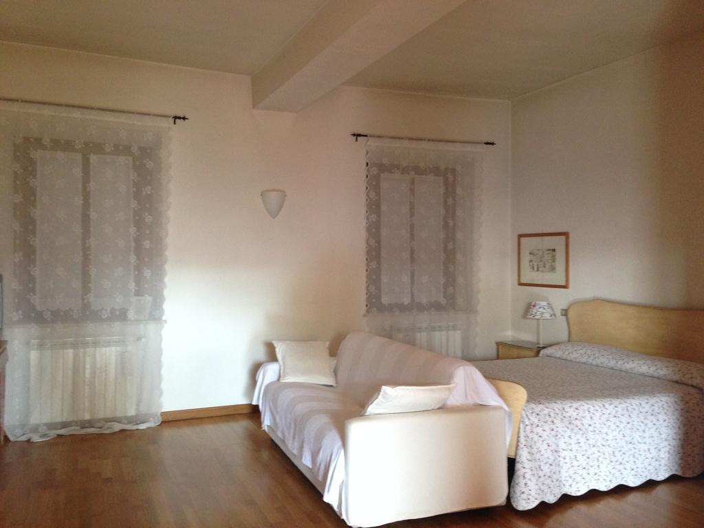Agriturismo Cascina Magana Burago di Molgora Kültér fotó